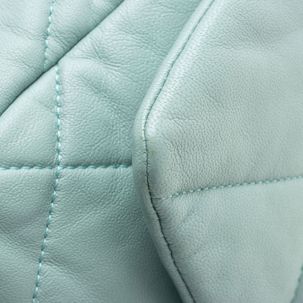 Chanel Lambskin 19 Medium Flap Shoulder Bag - Picture 12 of 14